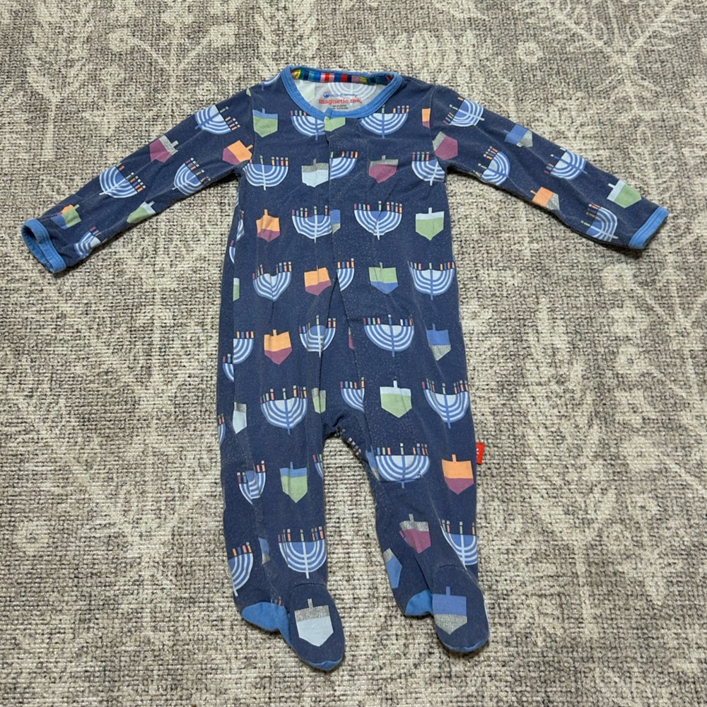 MAGNETIC ME MODAL FOOTIE Hanukkah Themed - newborn